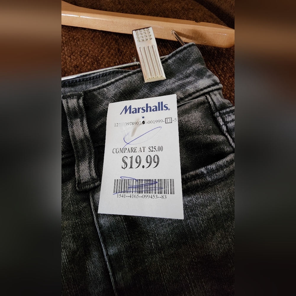 Dark Wash Distressed Black Sharkbite Skinny Jeans - Picture 6 of 11